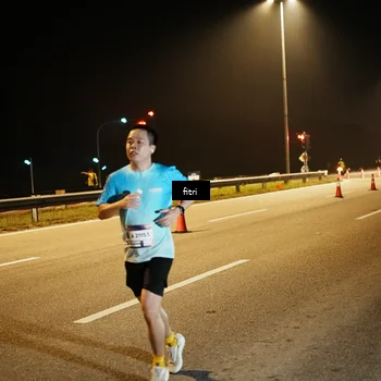 Runner Photo 7493155