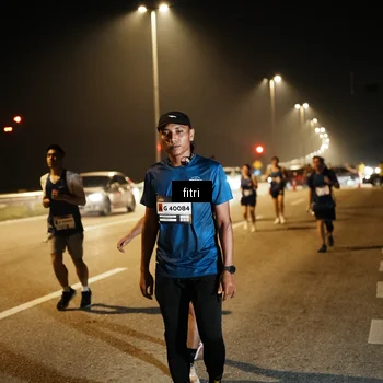 Runner Photo 7493165