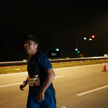 Runner Photo 7493186