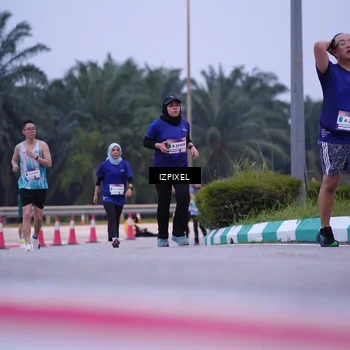 Runner Photo 7493197