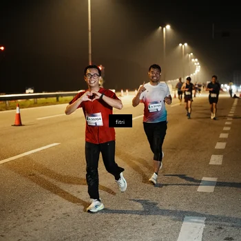 Runner Photo 7493206
