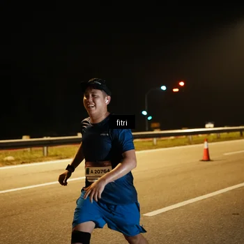 Runner Photo 7493207