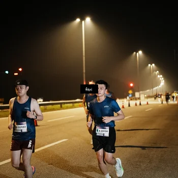 Runner Photo 7493219