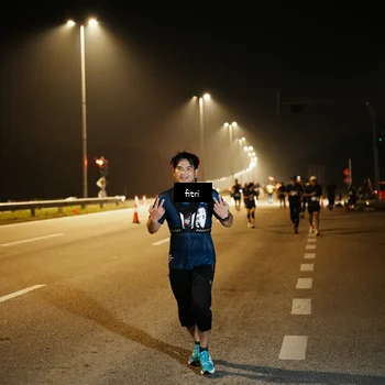Runner Photo 7493241