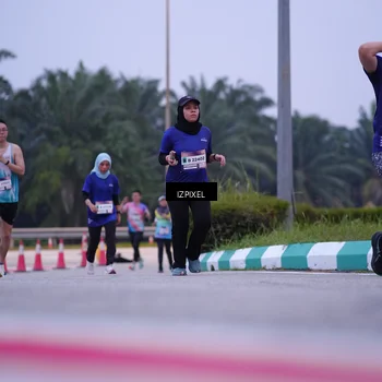 Runner Photo 7493245