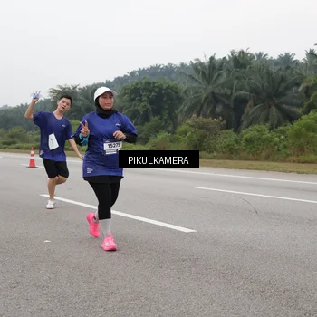 Runner Photo 7493249