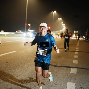 Runner Photo 7493253