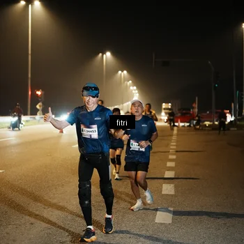 Runner Photo 7493255