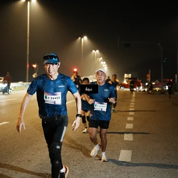 Runner Photo 7493259