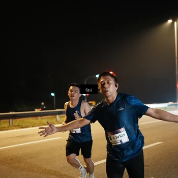 Runner Photo 7493288