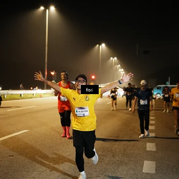 Runner Photo 7493328