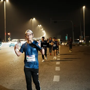 Runner Photo 7493334