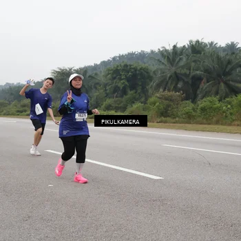 Runner Photo 7493335
