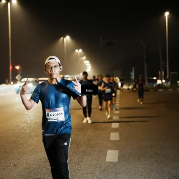Runner Photo 7493338