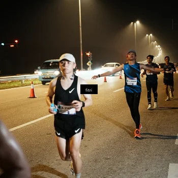 Runner Photo 7493345