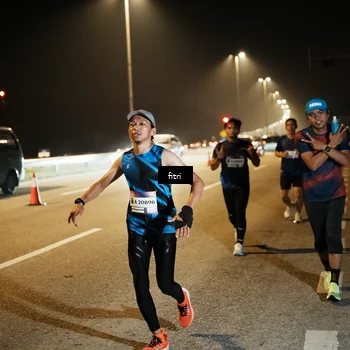 Runner Photo 7493348