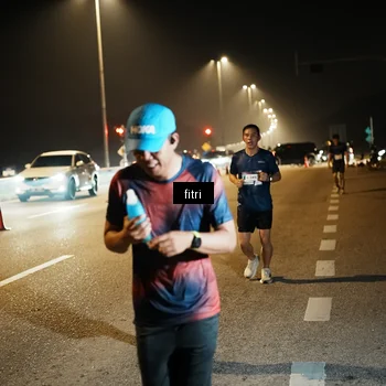 Runner Photo 7493368