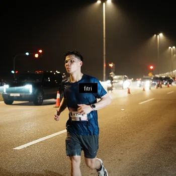 Runner Photo 7493369