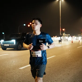 Runner Photo 7493373