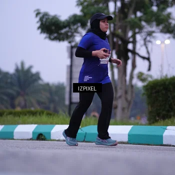 Runner Photo 7493374