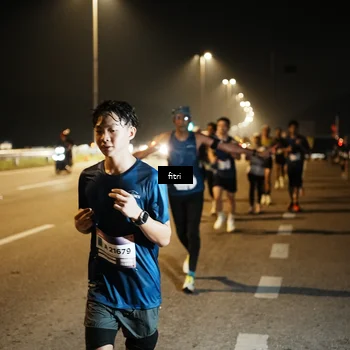 Runner Photo 7493391