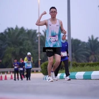 Runner Photo 7493394