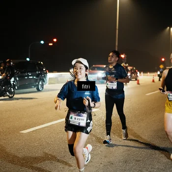 Runner Photo 7493409