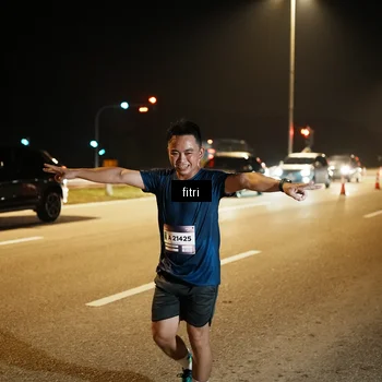 Runner Photo 7493417