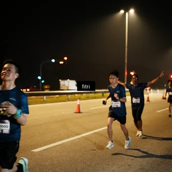 Runner Photo 7493426