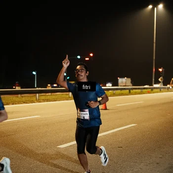 Runner Photo 7493428
