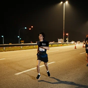 Runner Photo 7493433