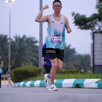Runner Photo 7493448