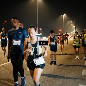 Runner Photo 7493464