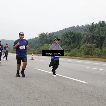 Runner Photo 7493487