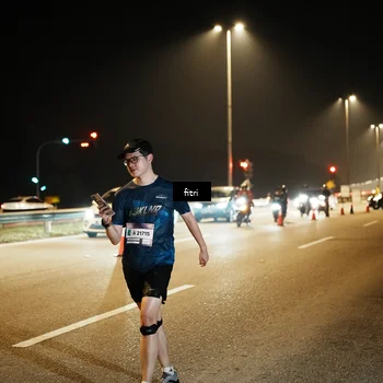 Runner Photo 7493495