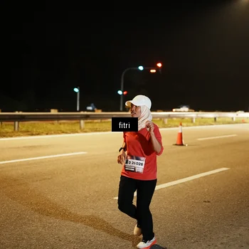 Runner Photo 7493499
