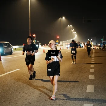 Runner Photo 7493520