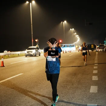 Runner Photo 7493524