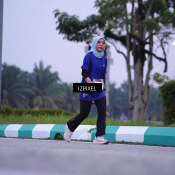 Runner Photo 7493530