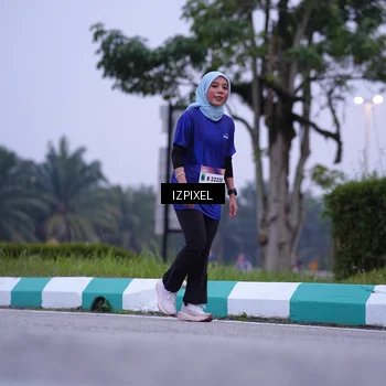 Runner Photo 7493532
