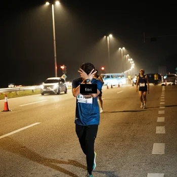 Runner Photo 7493533
