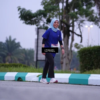 Runner Photo 7493534