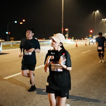 Runner Photo 7493537
