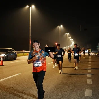 Runner Photo 7493543