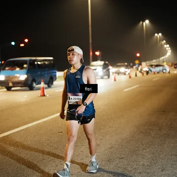Runner Photo 7493545