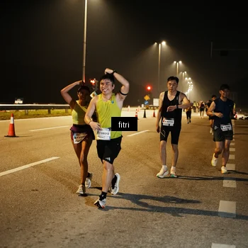 Runner Photo 7493567