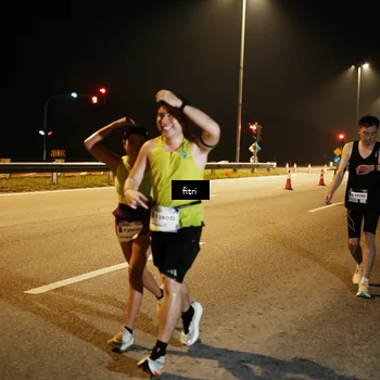Runner Photo 7493575