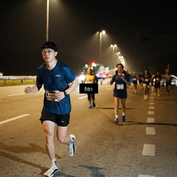 Runner Photo 7493590