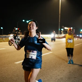 Runner Photo 7493596