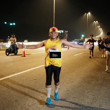 Runner Photo 7493602